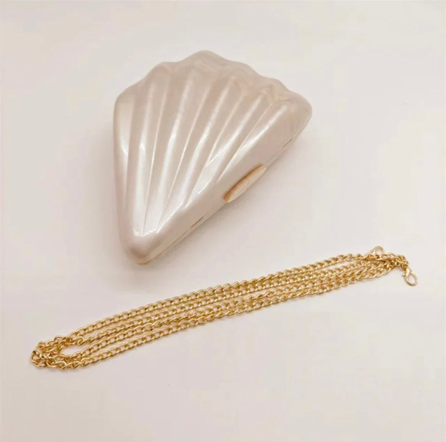 Seashell clutch