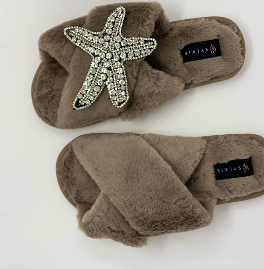 Silver Star Cross Slipper Brown